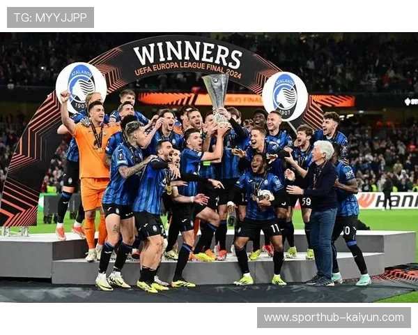 多特蒙德对阵亚特兰大，攻势足球与高位逼抢的战术博弈